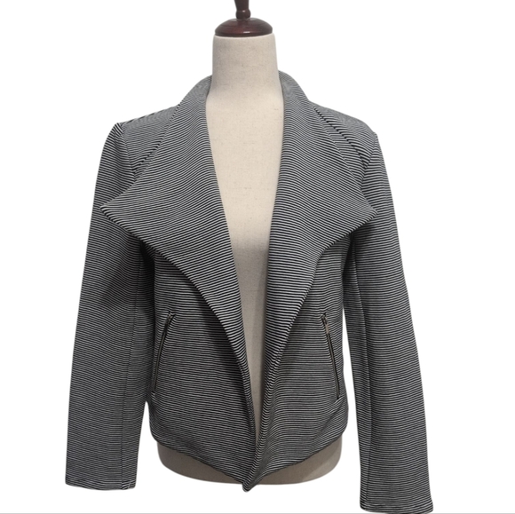 Premise Jackets & Blazers - Premise Textured Black & White Striped Open Blazer Zippered Pockets Women Small